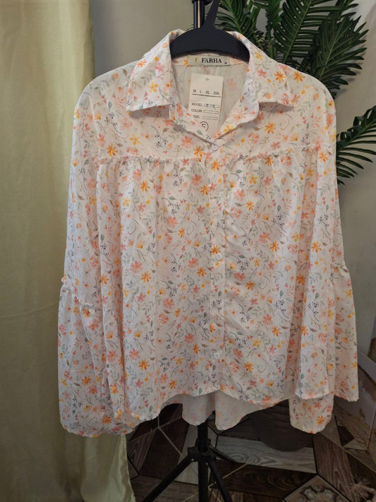 بلوزة مشجرة